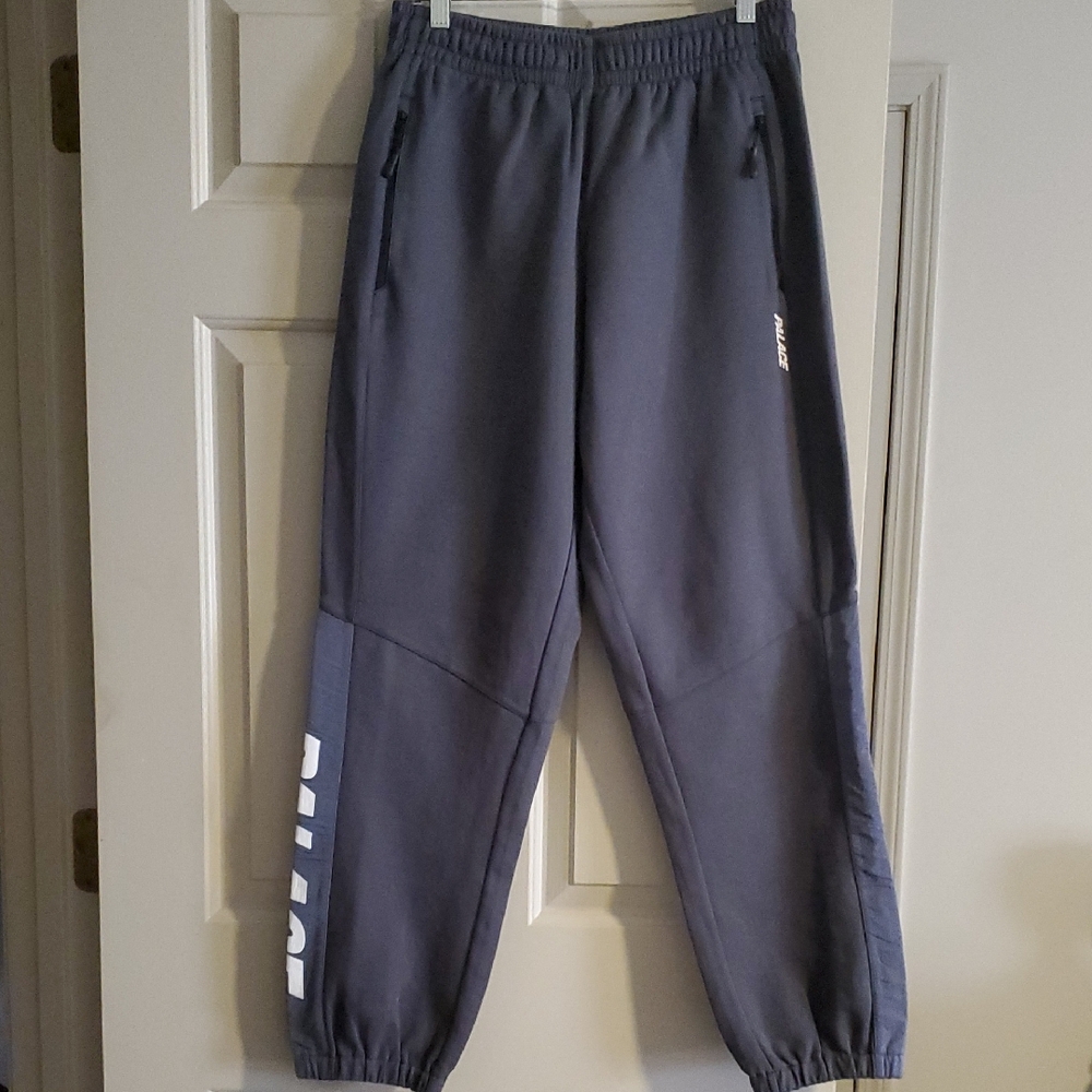 Palace Re-Sponder Tech Joggers. Size Large. Color Granite.